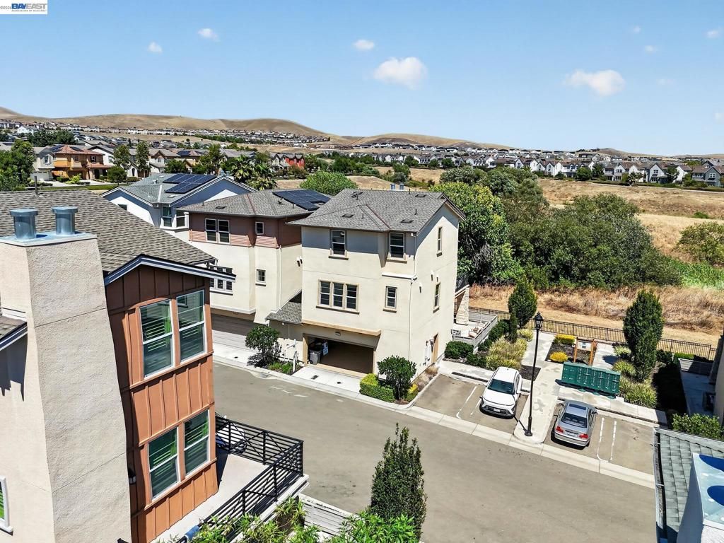 Image 35 of property listing at 4359 Mono Vista St, Dublin, CA 94568