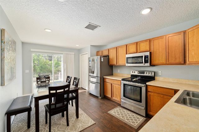 808 CHELSEA AVENUE, Fruitland Park, FL 34731