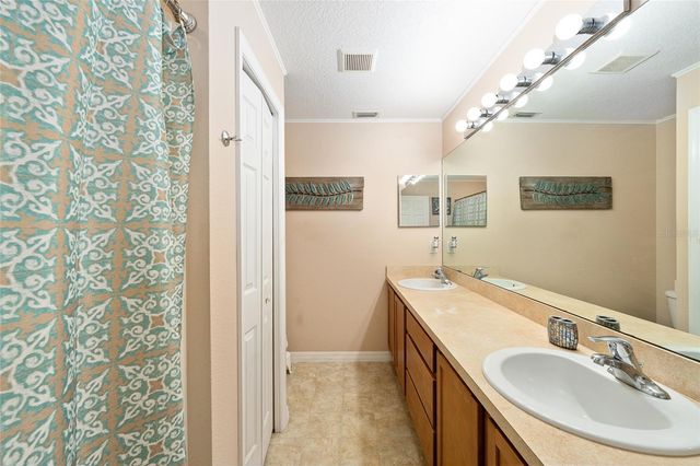 808 CHELSEA AVENUE, Fruitland Park, FL 34731