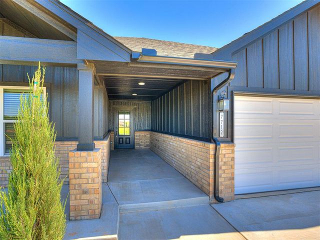 7712 Three Woods Lane, Yukon, OK 73099