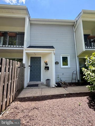 274 W CHELSEA CIR, Newtown Square, PA 19073