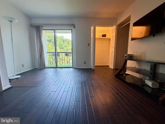 274 W CHELSEA CIR, Newtown Square, PA 19073