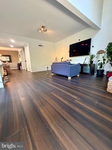 274 W CHELSEA CIR, Newtown Square, PA 19073