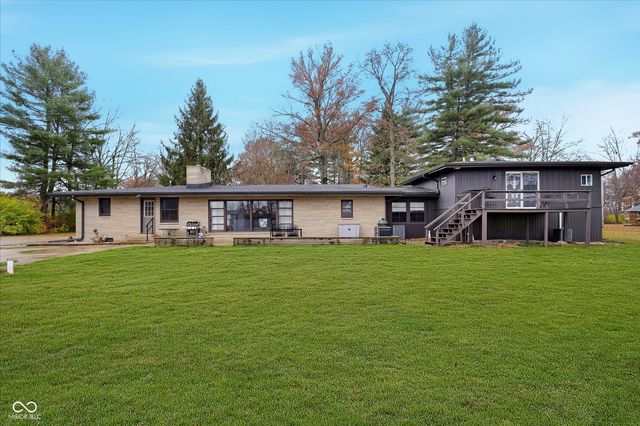 112 W 60th Street, Anderson, IN 46013
