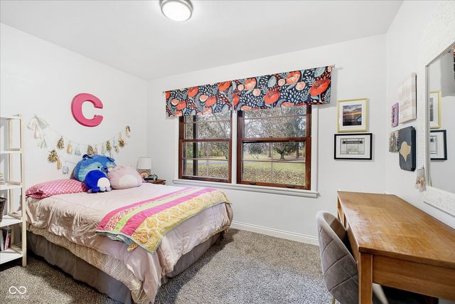 112 W 60th Street, Anderson, IN 46013