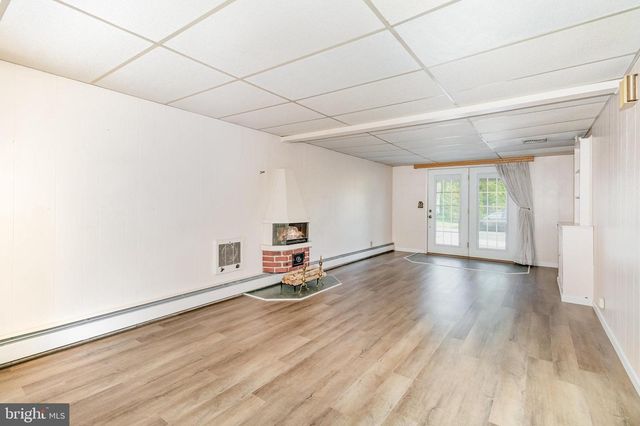 330 CHARLES RD, Mechanicsburg, PA 17050