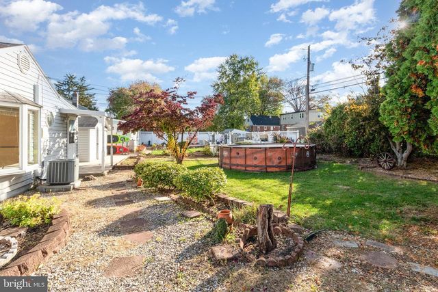 330 CHARLES RD, Mechanicsburg, PA 17050