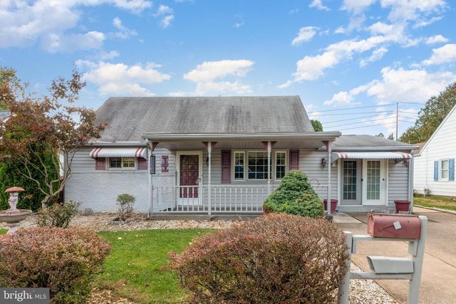 330 CHARLES RD, Mechanicsburg, PA 17050