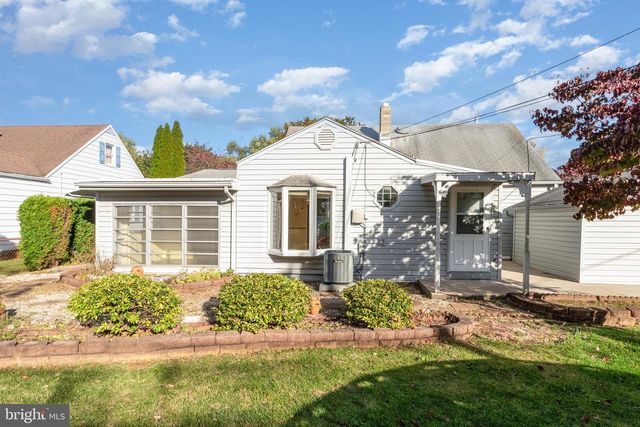 330 CHARLES RD, Mechanicsburg, PA 17050