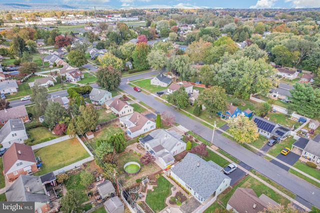 330 CHARLES RD, Mechanicsburg, PA 17050