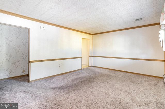 330 CHARLES RD, Mechanicsburg, PA 17050