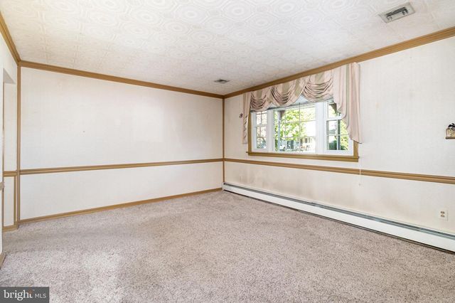 330 CHARLES RD, Mechanicsburg, PA 17050