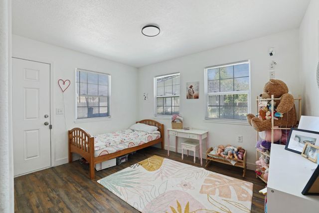 2140 Sutro Ave, Stockton, CA 95205