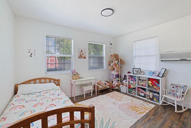 2140 Sutro Ave, Stockton, CA 95205