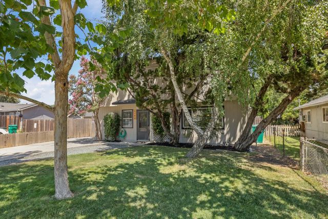 2140 Sutro Ave, Stockton, CA 95205