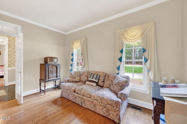 3400 Queen Ann Drive, Clayton, NC 27527