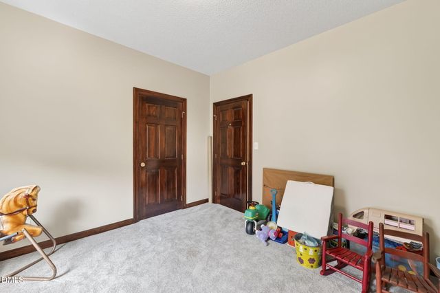 3400 Queen Ann Drive, Clayton, NC 27527
