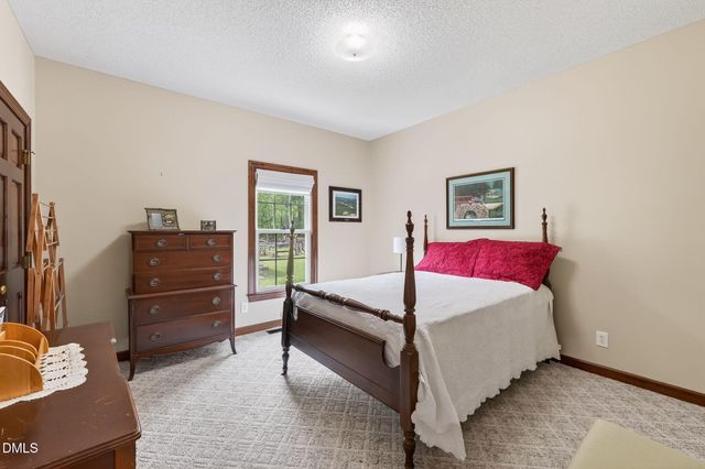 3400 Queen Ann Drive, Clayton, NC 27527