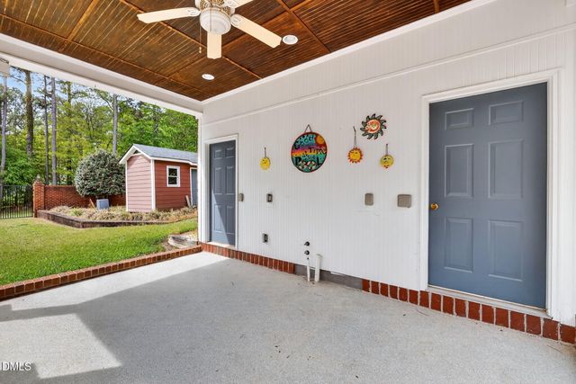 3400 Queen Ann Drive, Clayton, NC 27527