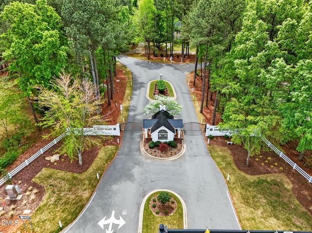 3400 Queen Ann Drive, Clayton, NC 27527