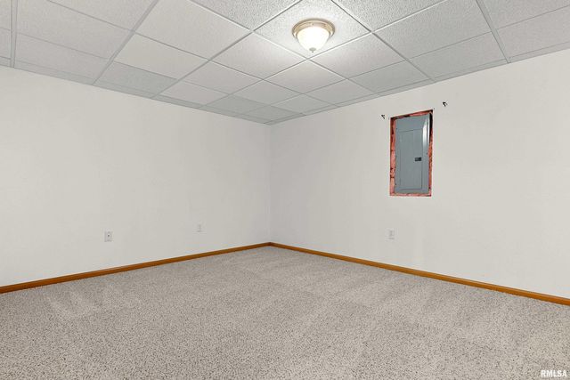 121 FAWN HAVEN Drive, East Peoria, IL 61611