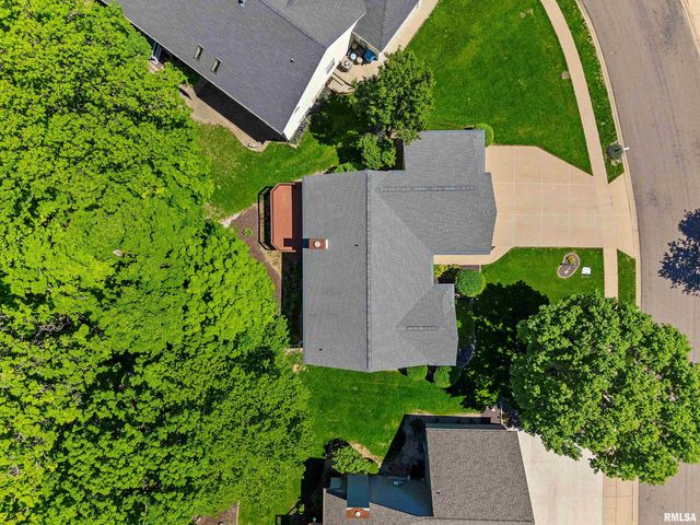 121 FAWN HAVEN Drive, East Peoria, IL 61611