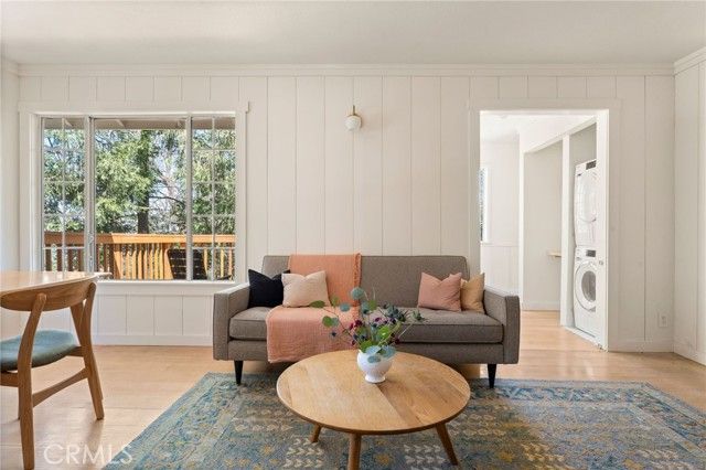 963 Chateau, Crestline, CA 92325