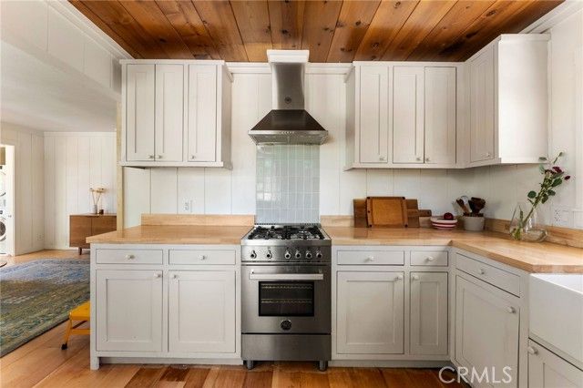 963 Chateau, Crestline, CA 92325