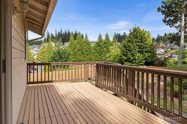 1565 Nordic Place, Poulsbo, WA 98370