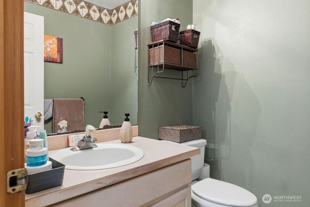 1565 Nordic Place, Poulsbo, WA 98370