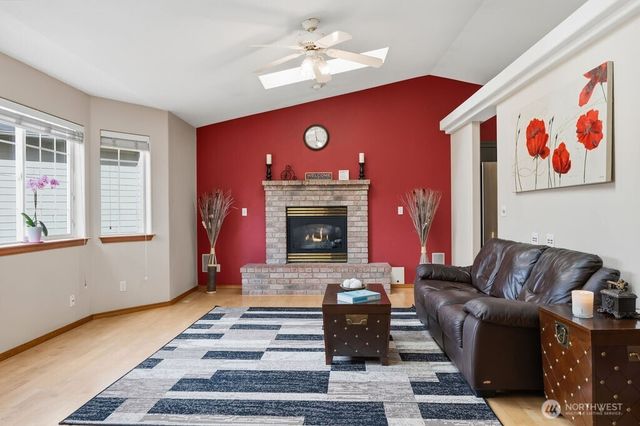 1565 Nordic Place, Poulsbo, WA 98370