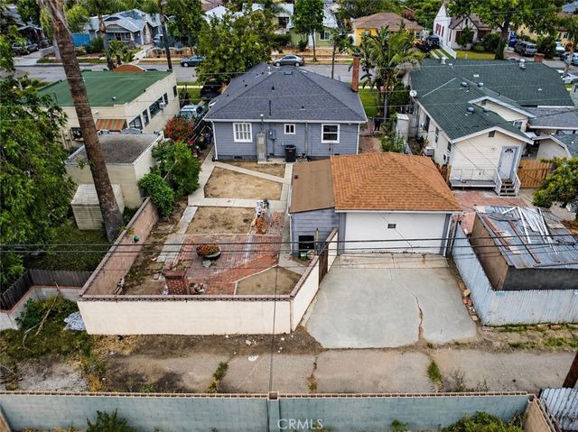 756 E Columbia Avenue, Pomona, CA 91767