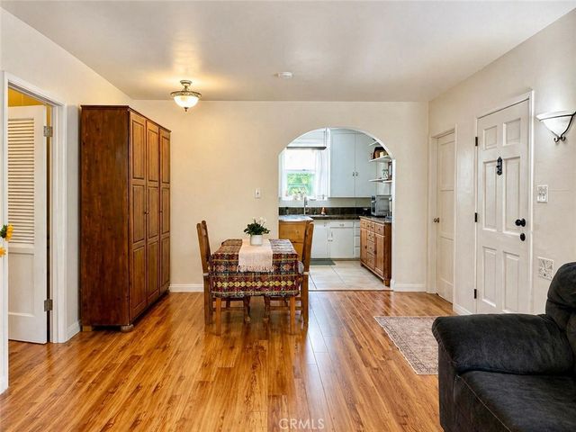 756 E Columbia Avenue, Pomona, CA 91767