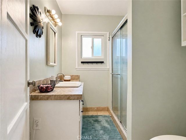 756 E Columbia Avenue, Pomona, CA 91767