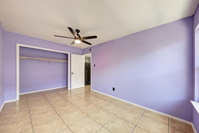 2124 Burton DR 136, Austin, TX 78741