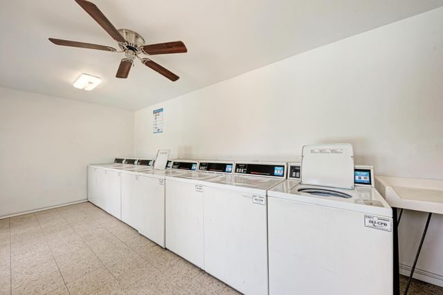 2124 Burton DR 136, Austin, TX 78741