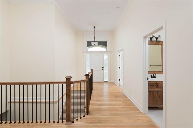 4906 NE 105th Street, Kansas City, MO 64156