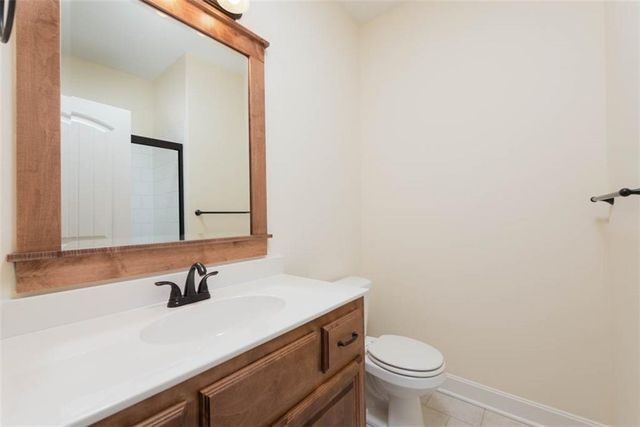 4906 NE 105th Street, Kansas City, MO 64156