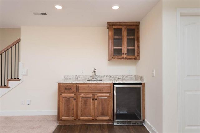 4906 NE 105th Street, Kansas City, MO 64156