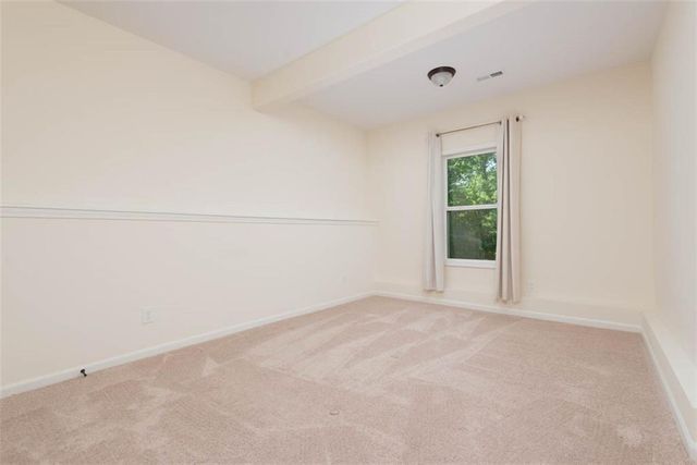 4906 NE 105th Street, Kansas City, MO 64156