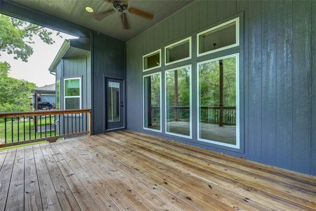4906 NE 105th Street, Kansas City, MO 64156
