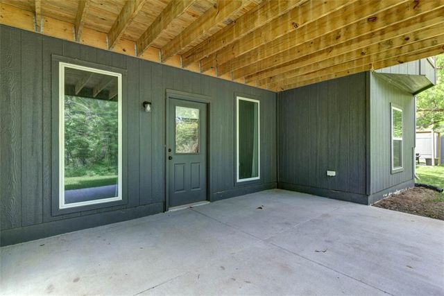 4906 NE 105th Street, Kansas City, MO 64156