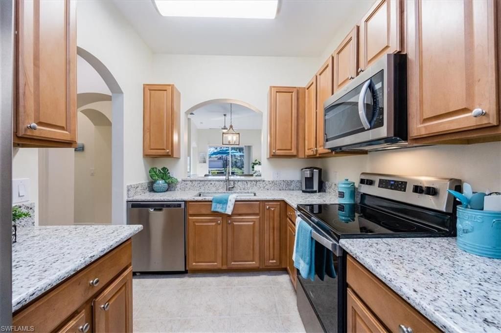 14095 Winchester CT 603, NAPLES, FL 34114 — photo 3
