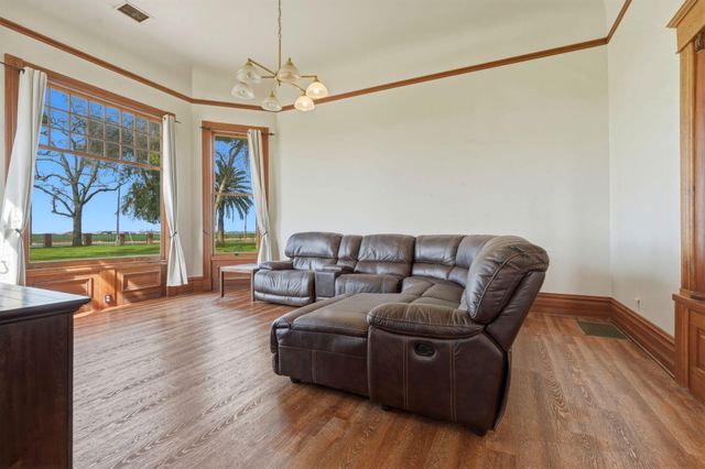 34854 Rd 124, Visalia, CA 93291