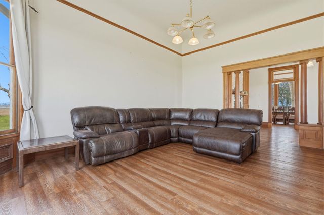 34854 Rd 124, Visalia, CA 93291