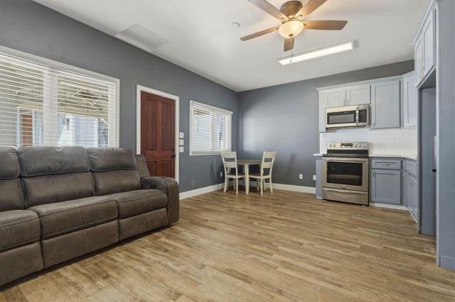 34854 Rd 124, Visalia, CA 93291