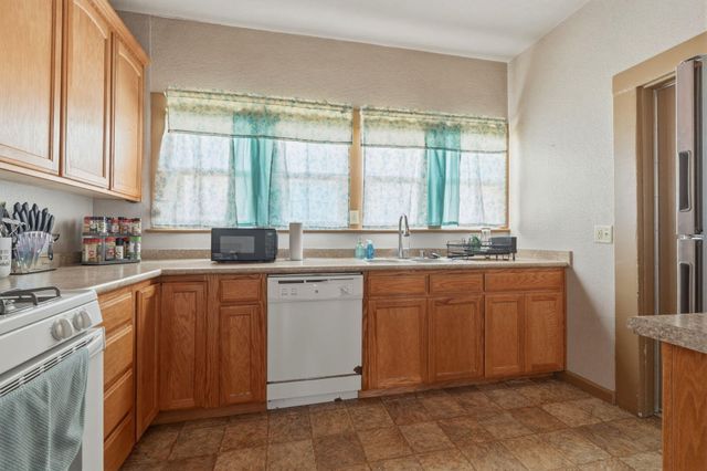 34854 Rd 124, Visalia, CA 93291