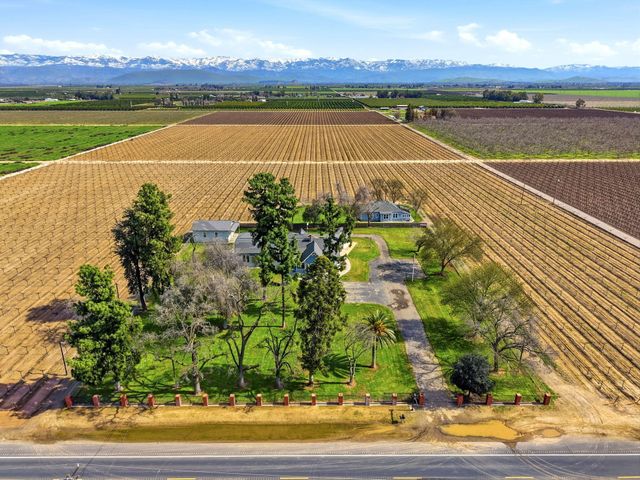 34854 Rd 124, Visalia, CA 93291