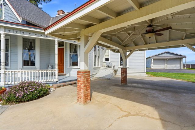 34854 Rd 124, Visalia, CA 93291