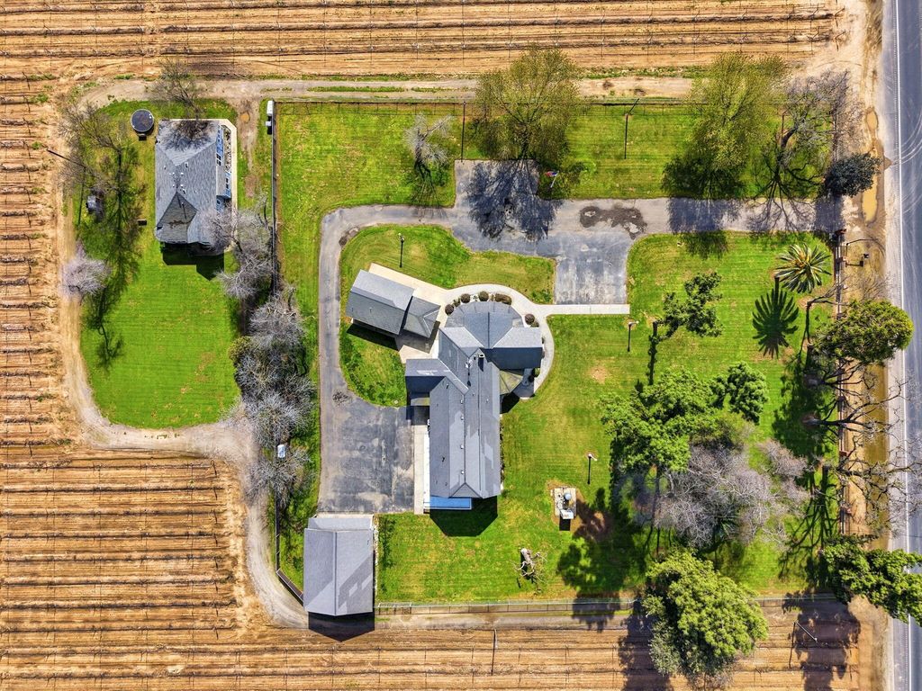 34854 Rd 124, Visalia, CA 93291